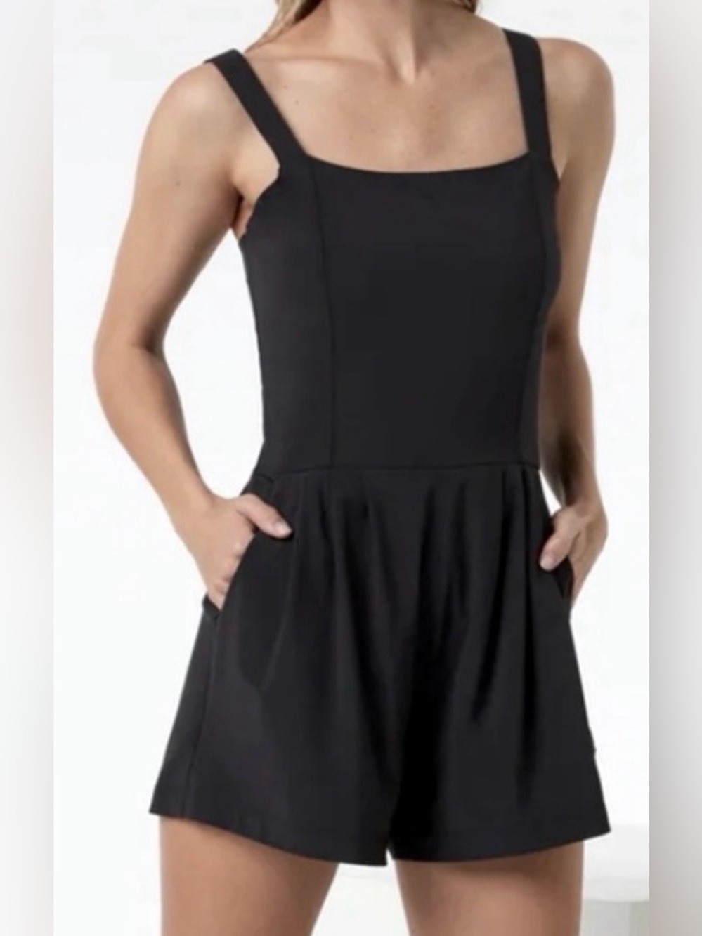 VUORI Women's Villa Cami Black Romper - Picture 2 of 12
